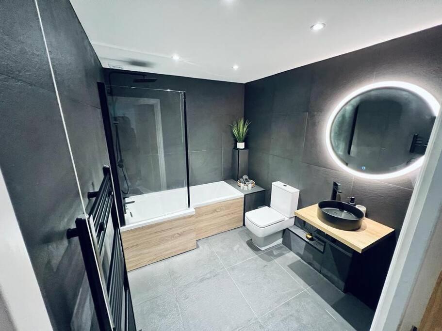 2 Bed Harbourside Penthouse With Hot Tub & Stunning Roof Terrace Apartment Weymouth Exterior photo