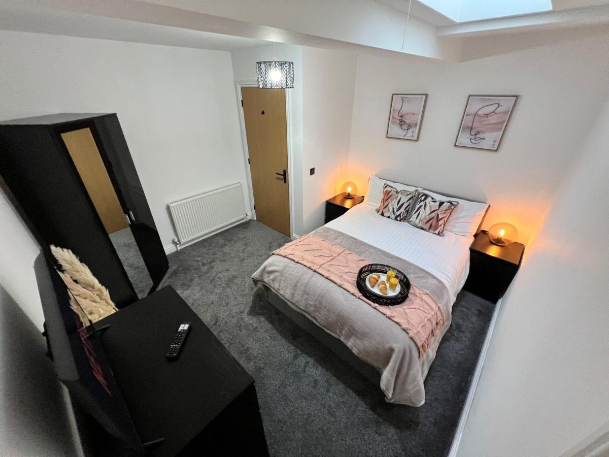 2 Bed Harbourside Penthouse With Hot Tub & Stunning Roof Terrace Apartment Weymouth Exterior photo